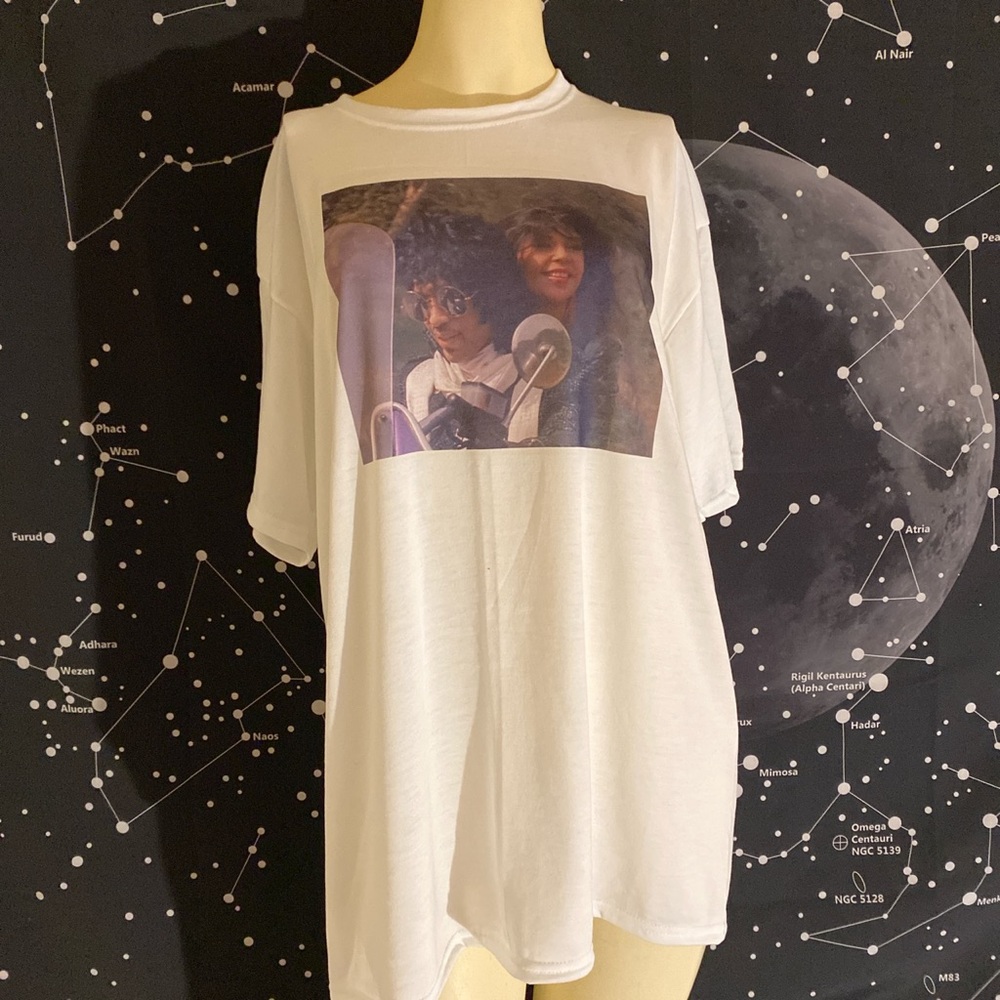 Prince purple Rain ☔️ graphic tee. - Picture 4 of 4